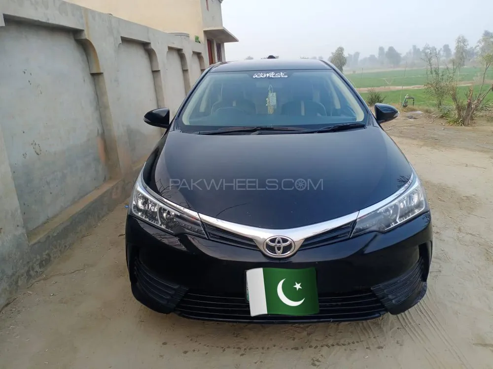 Toyota Corolla 2018 for Sale in Chowk azam Image-1