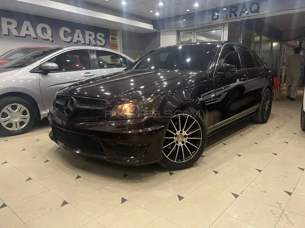Mercedes Benz C Class 2011 for Sale in Karachi Image-1