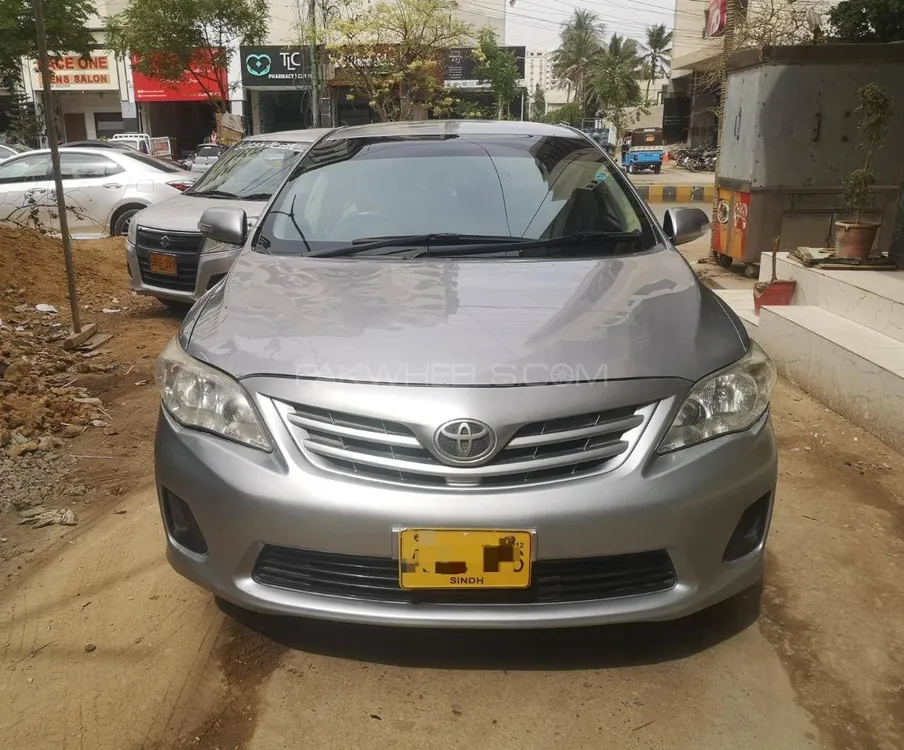 Toyota Corolla 2012 for Sale in Karachi Image-1
