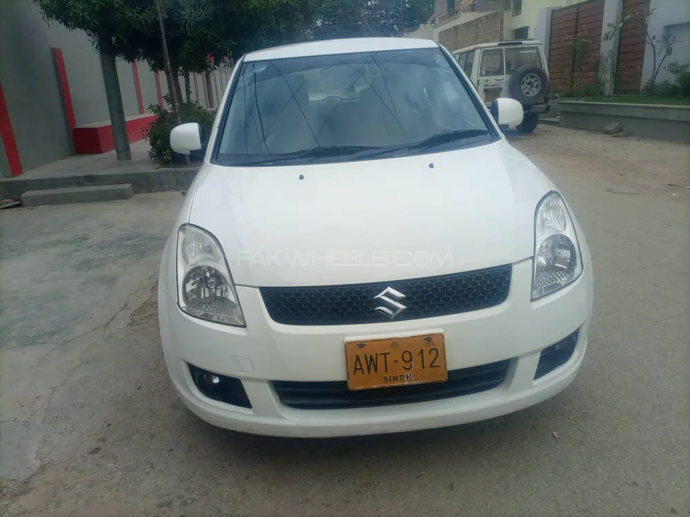 Suzuki Swift 2012 for Sale in Karachi Image-1
