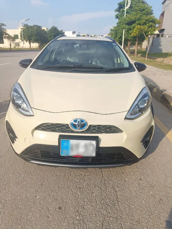 Toyota Aqua 2018 for Sale in Islamabad Image-1