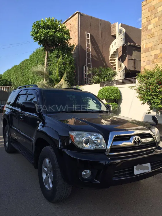 Toyota Surf 2005 for Sale in Karachi Image-1