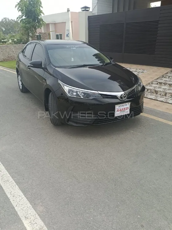 Toyota Corolla 2017 for Sale in Toba Tek Singh Image-1