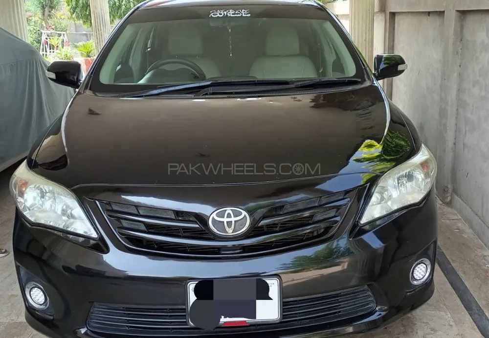 Toyota Corolla 2011 for Sale in Chiniot Image-1