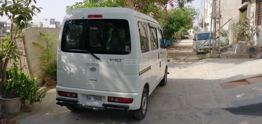 Daihatsu Hijet 2017 for Sale in Karachi Image-1