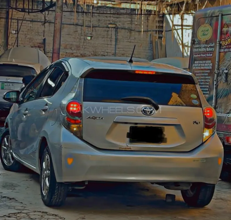 Toyota Aqua 2012 for Sale in Gujranwala Image-1