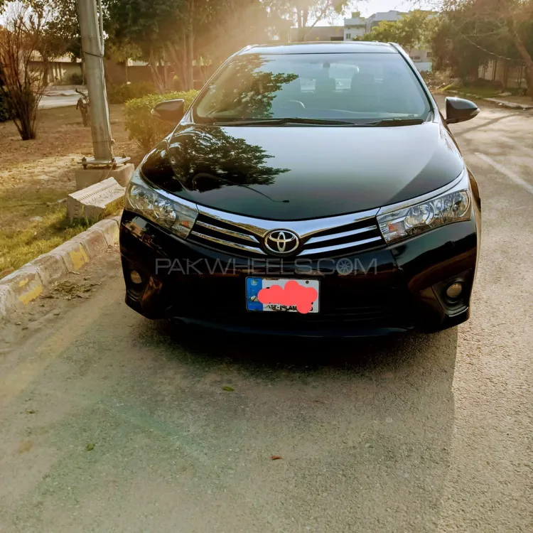 Toyota Corolla 2014 for Sale in Faisalabad Image-1
