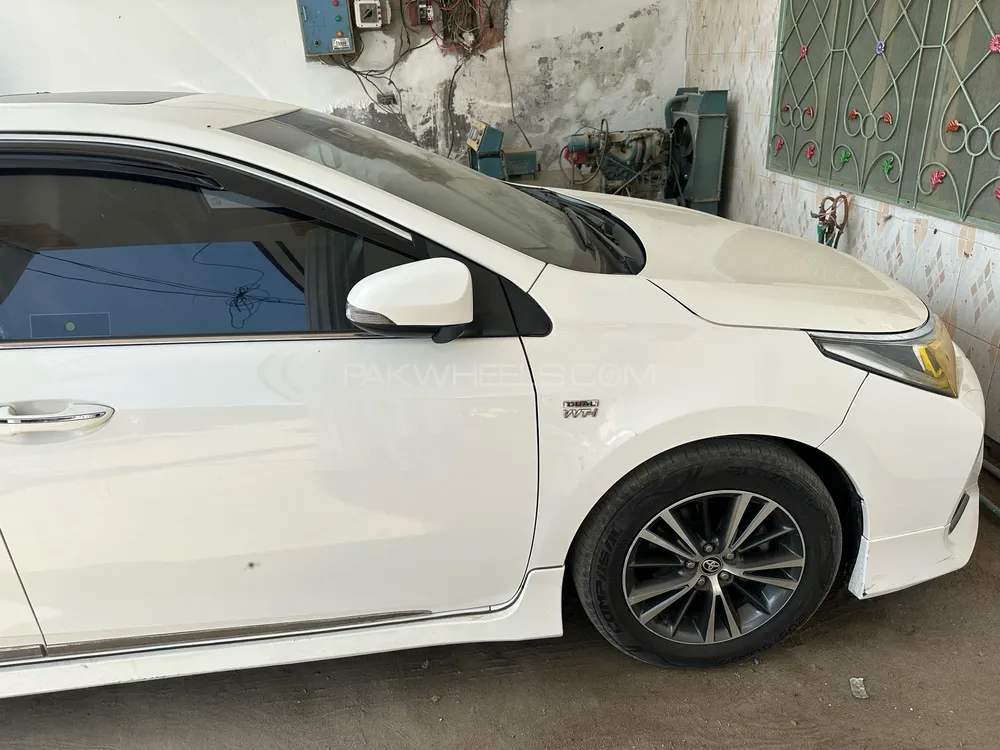 Toyota Corolla 2017 for Sale in Gujranwala Image-1