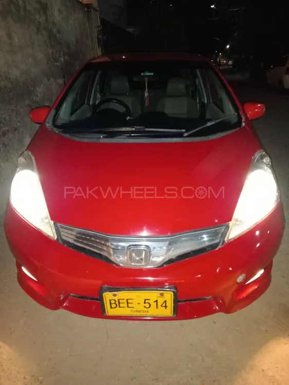 Honda Fit 2011 for Sale in Lahore Image-1