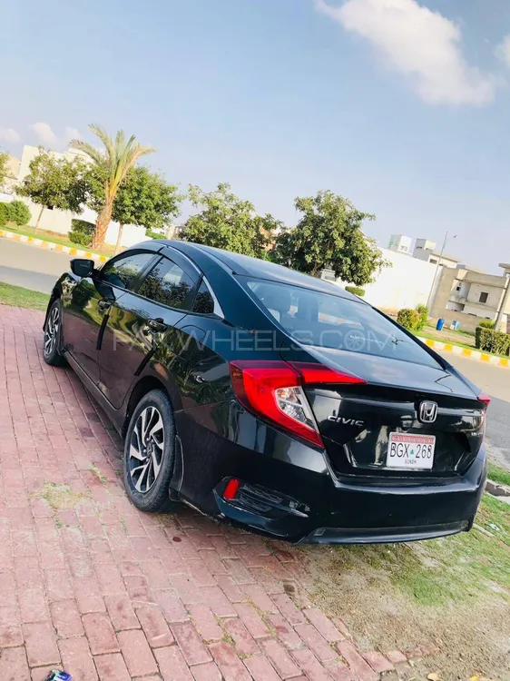 Honda Civic 2016 for Sale in Multan Image-1