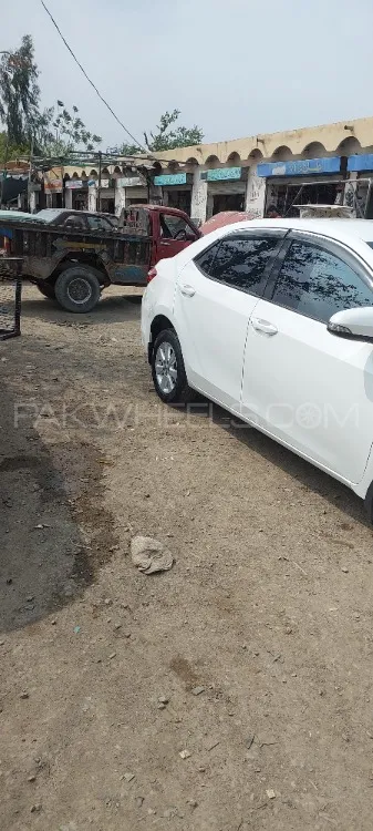 Toyota Corolla 2015 for Sale in Akora khattak Image-1