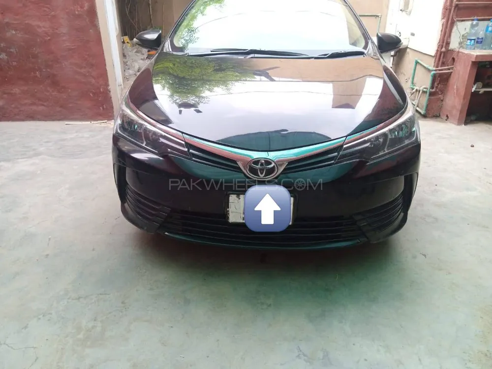 Toyota Corolla 2017 for Sale in Faisalabad Image-1