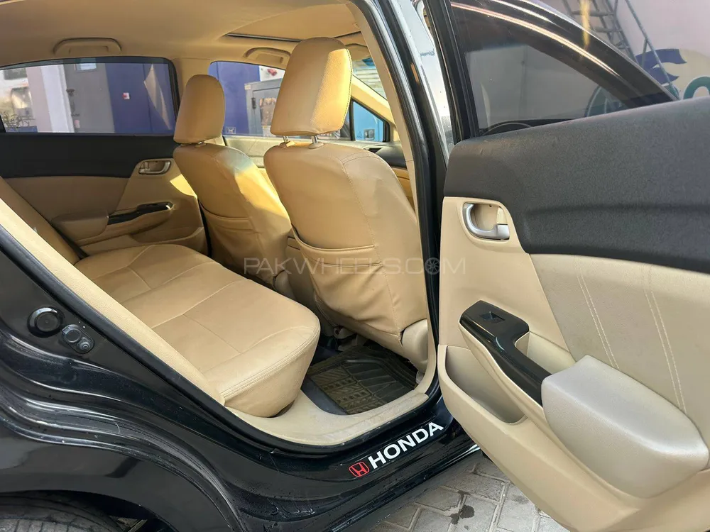 Honda Civic 2013 for Sale in Faisalabad Image-1