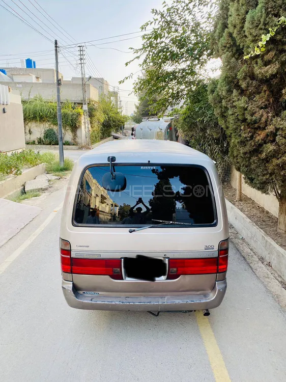Toyota Hiace 1995 for Sale in Islamabad Image-1