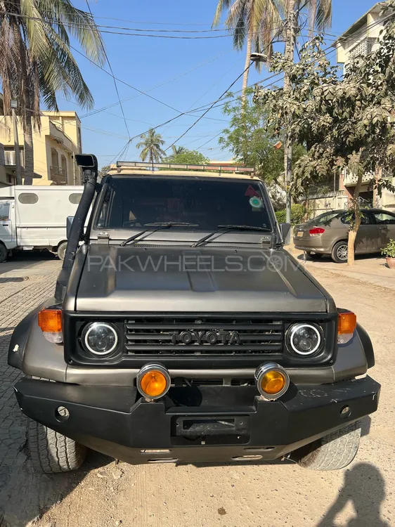 Toyota Land Cruiser 1988 for Sale in Karachi Image-1