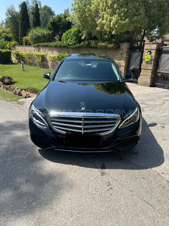 Mercedes Benz C Class 2017 for Sale in Islamabad Image-1