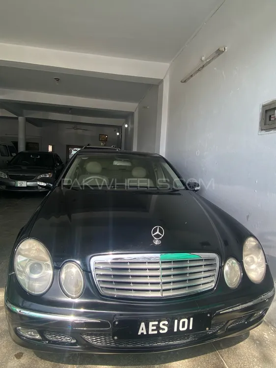 Mercedes Benz E Class 2003 for Sale in Wah cantt Image-1