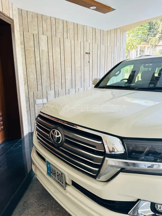 Toyota Land Cruiser 2010 for Sale in Lahore Image-1