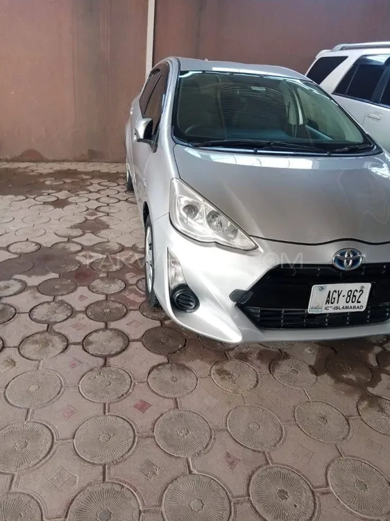 Toyota Aqua 2014 for Sale in Peshawar Image-1