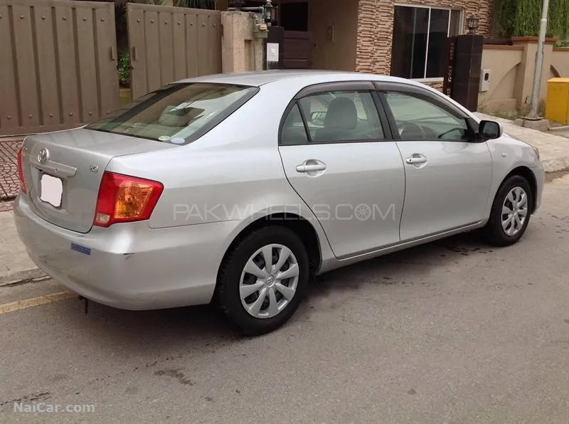 Toyota Corolla Axio 2006 for Sale in Mardan Image-1