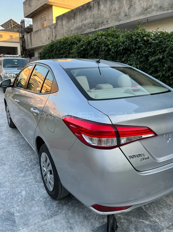 ٹویوٹا یارس سیڈان 2021 for Sale in لاہور Image-1
