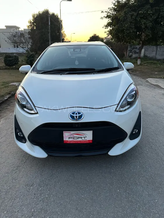Toyota Aqua 2019 for Sale in Gujranwala Image-1