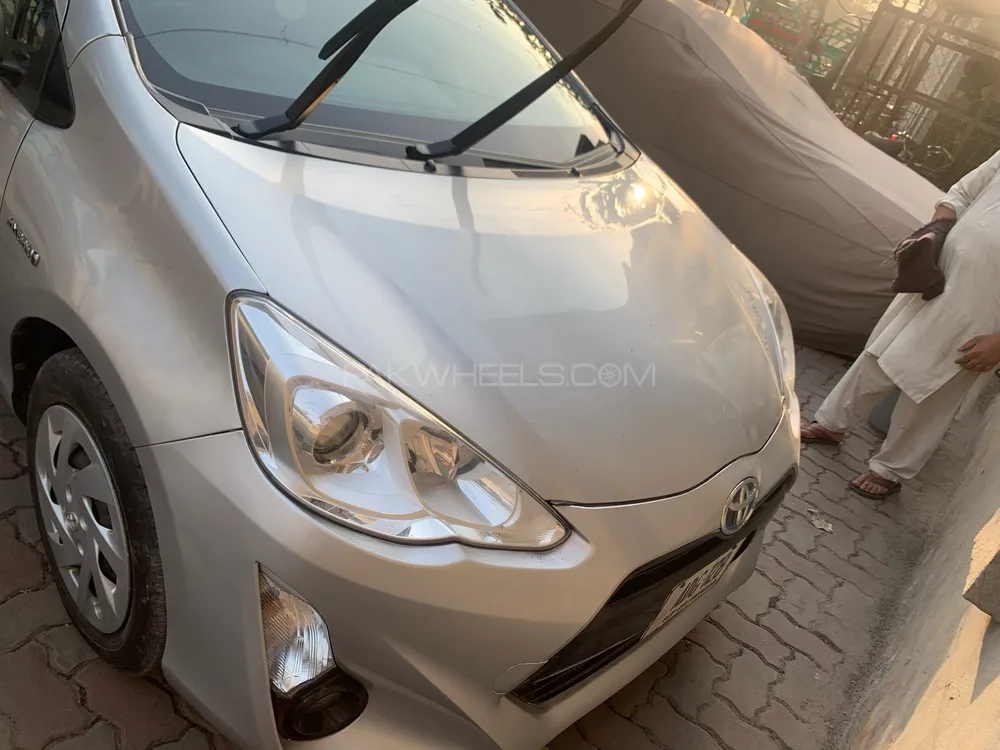 Toyota Aqua 2015 for Sale in Faisalabad Image-1