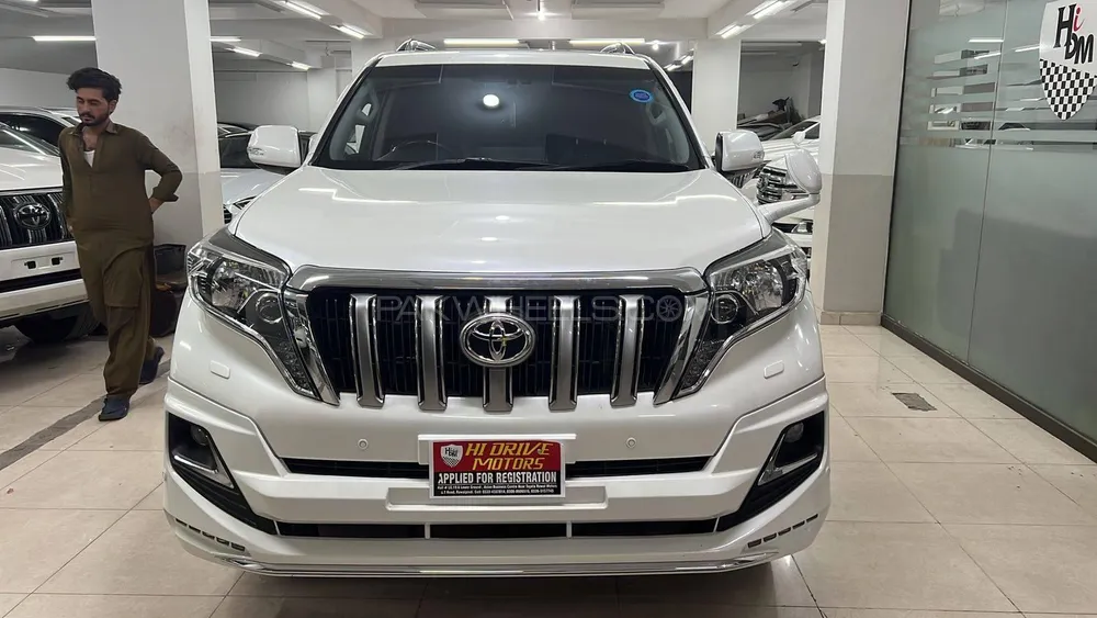 Toyota Prado 2016 for Sale in Islamabad Image-1