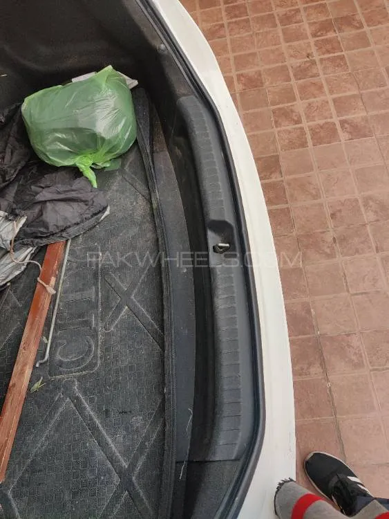 ٹویوٹا یارس سیڈان 2021 for Sale in لاہور Image-1