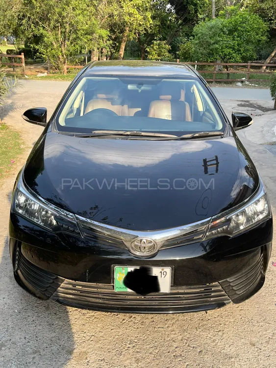 Toyota Corolla 2019 for Sale in Lahore Image-1