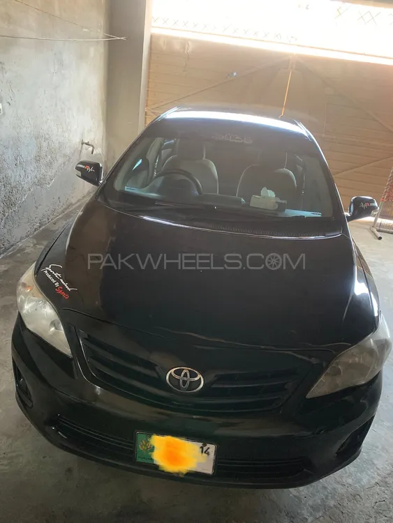 Toyota Corolla 2014 for Sale in Faisalabad Image-1