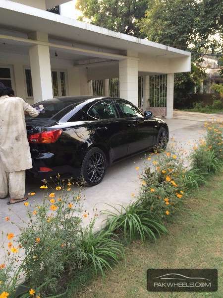 Lexus IS 2007 for Sale in Lahore Image-1
