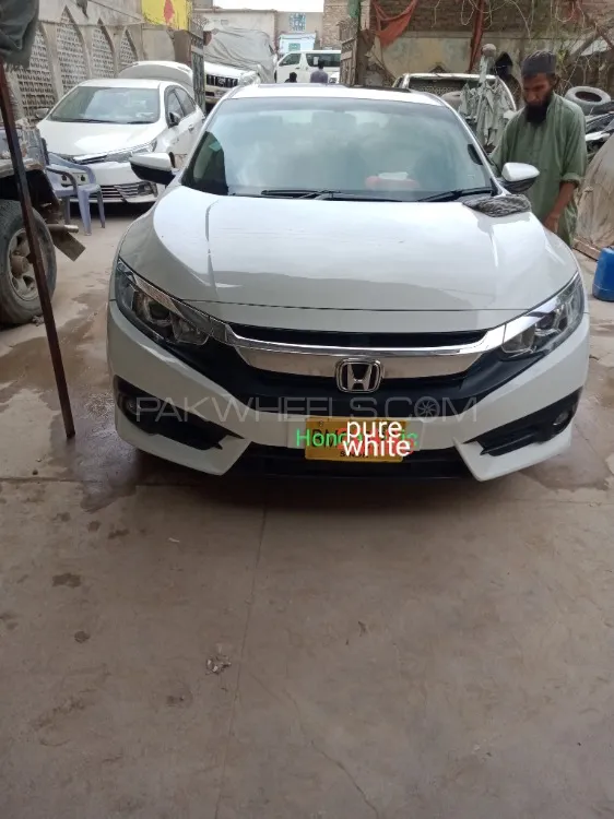 Honda Civic 2018 for Sale in Hyderabad Image-1