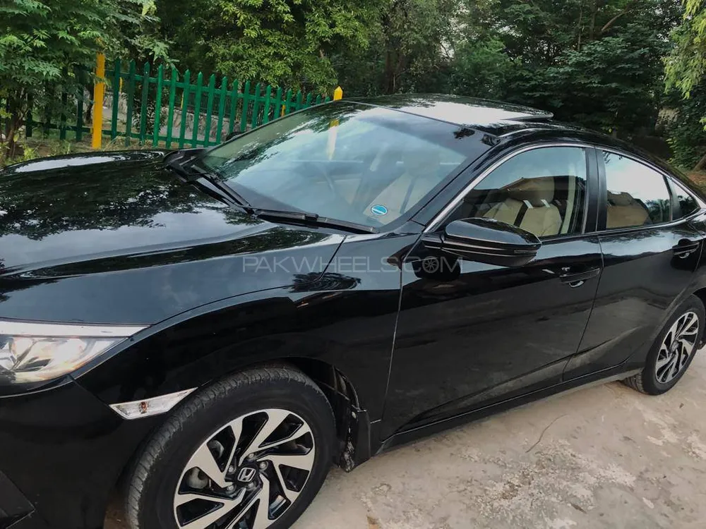 Honda Civic 2018 for Sale in Islamabad Image-1