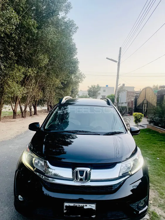 Honda BR-V 2017 for Sale in Lahore Image-1