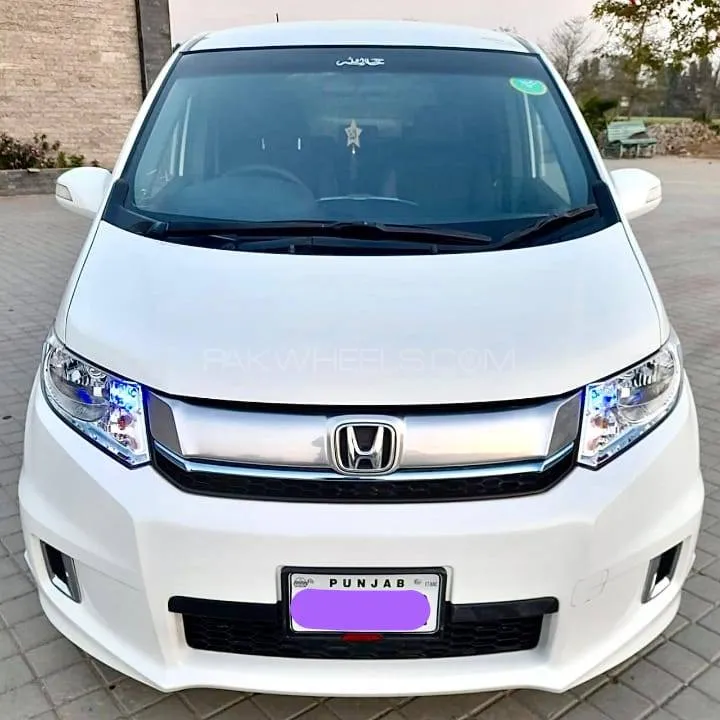 Honda Freed 2016 for Sale in Gujranwala Image-1