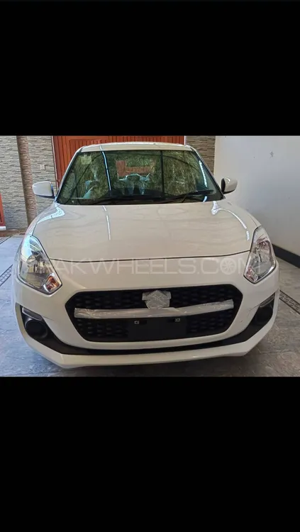 Suzuki Swift 2023 for Sale in Hyderabad Image-1