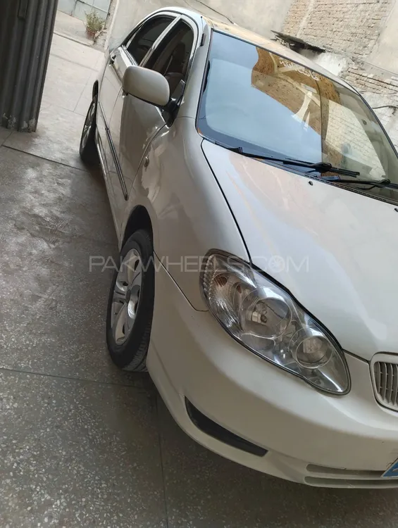 Toyota Corolla 2004 for Sale in Peshawar Image-1