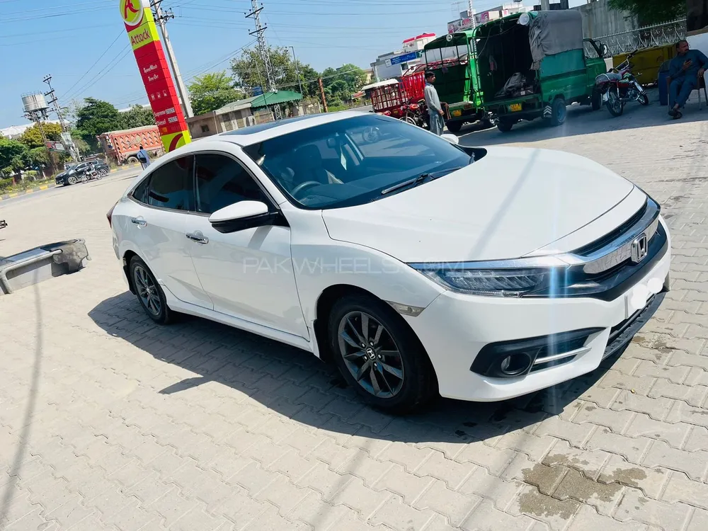 Honda Civic 2018 for Sale in Sialkot Image-1
