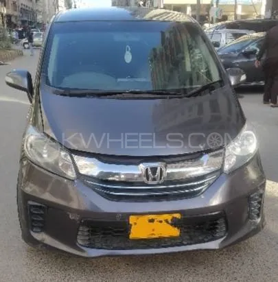 Honda Freed 2014 for Sale in Karachi Image-1