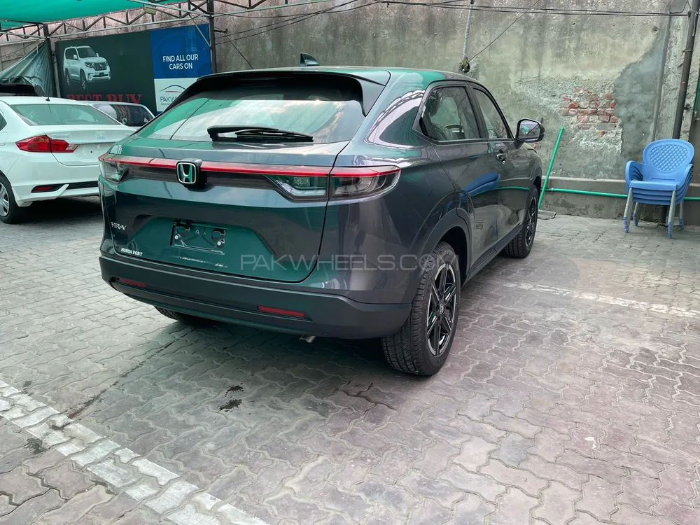 Honda HR-V 2023 for Sale in Lahore Honda HR-V 2023 for Sale in Lahore Image-4