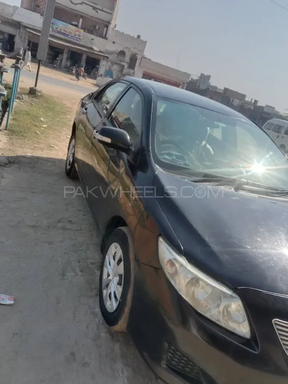 Toyota Corolla 2011 for Sale in Narowal Image-1