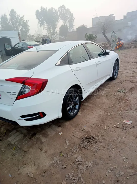 Honda Civic 2021 for Sale in Lahore Image-1