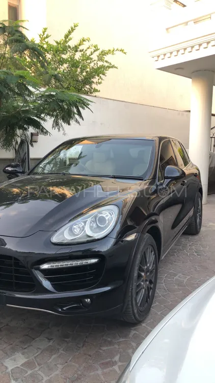 Porsche Cayenne 2011 for Sale in Karachi Image-1