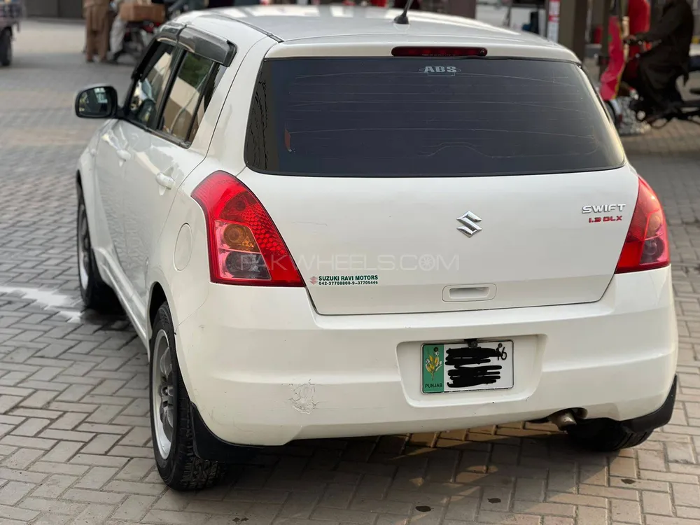 Suzuki Swift 2016 for Sale in Lahore Image-1