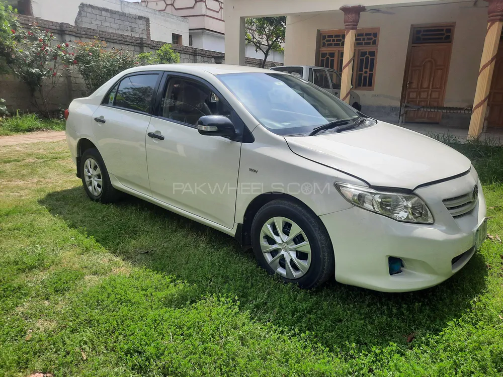Toyota Corolla 2010 for Sale in Mardan Image-1