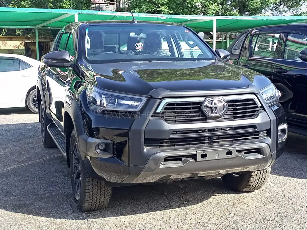 Toyota Hilux 2024 for Sale in Islamabad Image-1