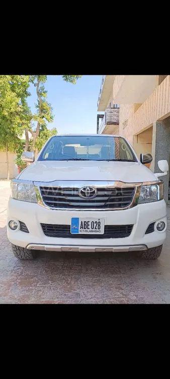 Toyota Hilux 2016 for Sale in Depal pur Image-1
