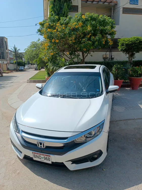 Honda Civic 2018 for Sale in Karachi Image-1