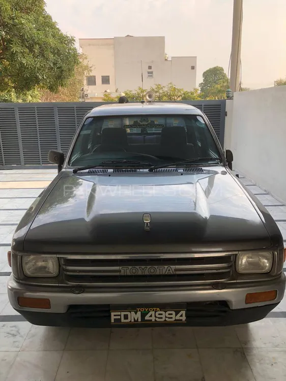 Toyota Hilux 1989 for Sale in Faisalabad Image-1